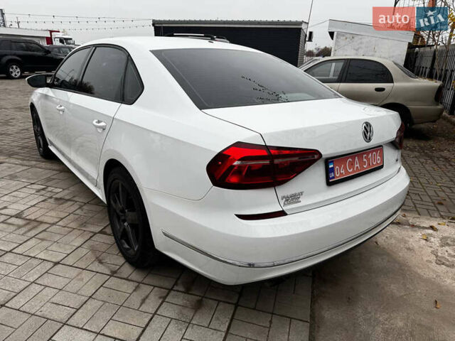 Белый Фольксваген Пассат, объемом двигателя 2 л и пробегом 70 тыс. км за 11999 $, фото 3 на Automoto.ua