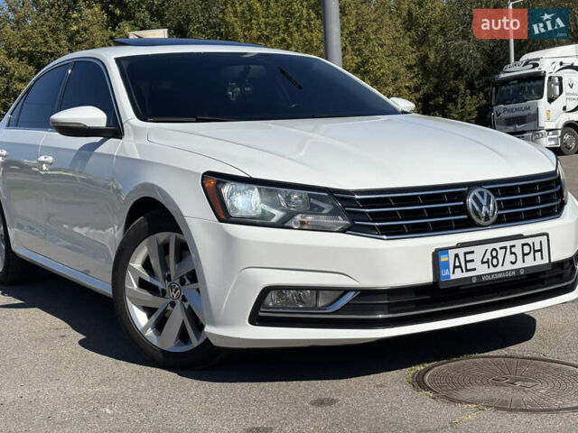 Белый Фольксваген Пассат, объемом двигателя 1.98 л и пробегом 187 тыс. км за 14750 $, фото 9 на Automoto.ua