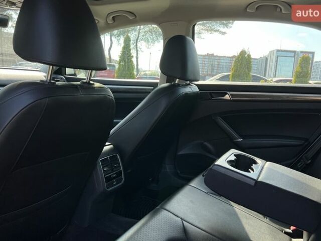 Белый Фольксваген Пассат, объемом двигателя 1.98 л и пробегом 108 тыс. км за 14800 $, фото 20 на Automoto.ua