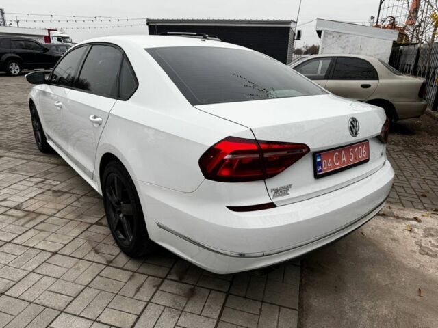 Білий Фольксваген Пассат, об'ємом двигуна 2 л та пробігом 70 тис. км за 11999 $, фото 2 на Automoto.ua