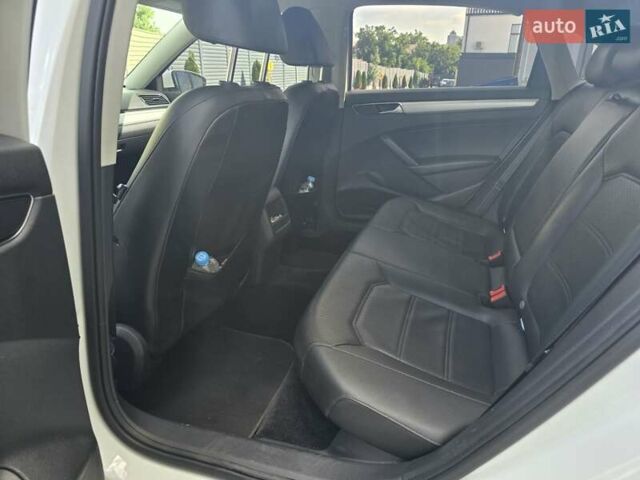 Білий Фольксваген Пассат, об'ємом двигуна 1.98 л та пробігом 127 тис. км за 15300 $, фото 6 на Automoto.ua