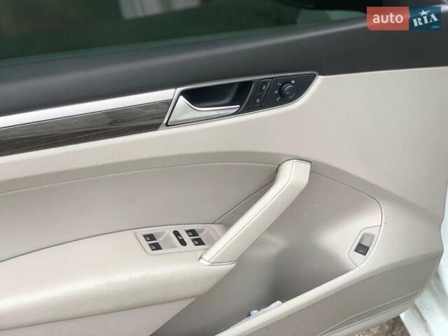 Білий Фольксваген Пассат, об'ємом двигуна 2 л та пробігом 152 тис. км за 16690 $, фото 21 на Automoto.ua