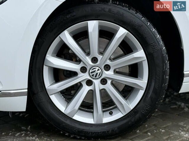 Белый Фольксваген Пассат, объемом двигателя 2 л и пробегом 198 тыс. км за 18950 $, фото 18 на Automoto.ua