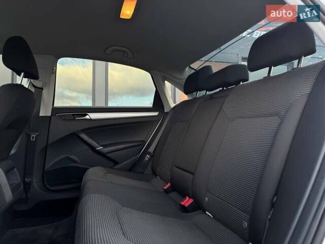 Белый Фольксваген Пассат, объемом двигателя 2 л и пробегом 90 тыс. км за 12800 $, фото 51 на Automoto.ua