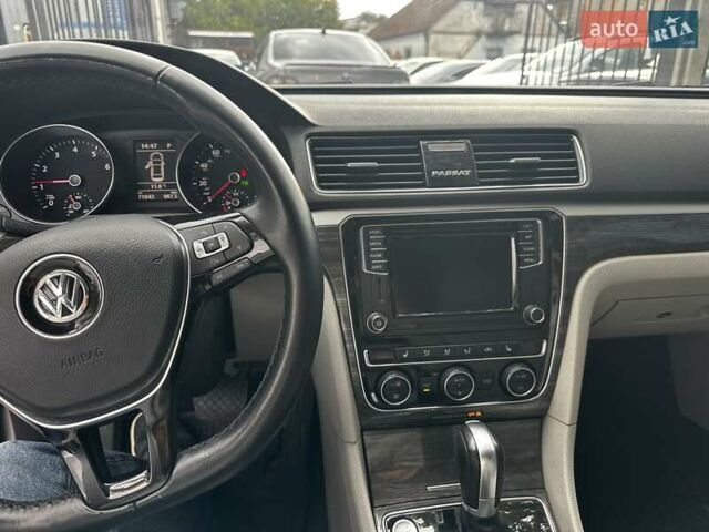 Белый Фольксваген Пассат, объемом двигателя 1.98 л и пробегом 70 тыс. км за 13500 $, фото 12 на Automoto.ua