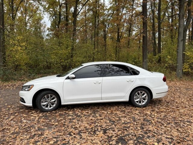 Белый Фольксваген Пассат, объемом двигателя 2 л и пробегом 167 тыс. км за 12900 $, фото 3 на Automoto.ua