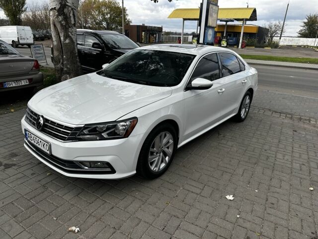 Білий Фольксваген Пассат, об'ємом двигуна 2 л та пробігом 71 тис. км за 13900 $, фото 5 на Automoto.ua