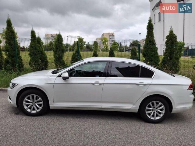 Белый Фольксваген Пассат, объемом двигателя 1.8 л и пробегом 82 тыс. км за 21700 $, фото 8 на Automoto.ua