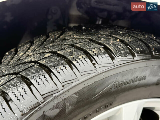 Белый Фольксваген Пассат, объемом двигателя 2 л и пробегом 198 тыс. км за 18950 $, фото 19 на Automoto.ua