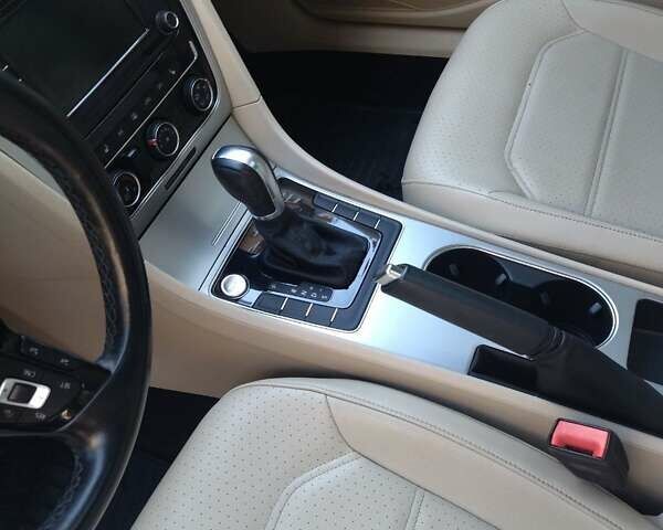 Білий Фольксваген Пассат, об'ємом двигуна 2 л та пробігом 91 тис. км за 16900 $, фото 8 на Automoto.ua