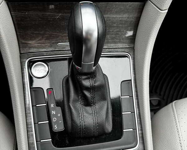 Білий Фольксваген Пассат, об'ємом двигуна 1.98 л та пробігом 134 тис. км за 14500 $, фото 8 на Automoto.ua