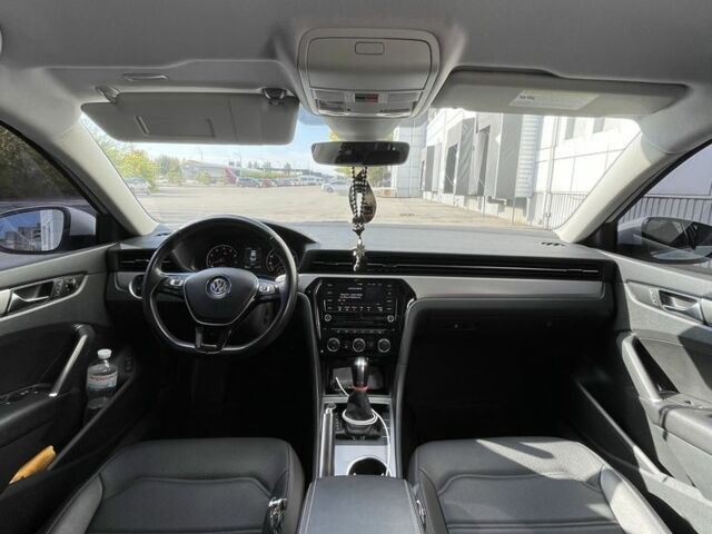 Белый Фольксваген Пассат, объемом двигателя 2 л и пробегом 68 тыс. км за 18500 $, фото 8 на Automoto.ua