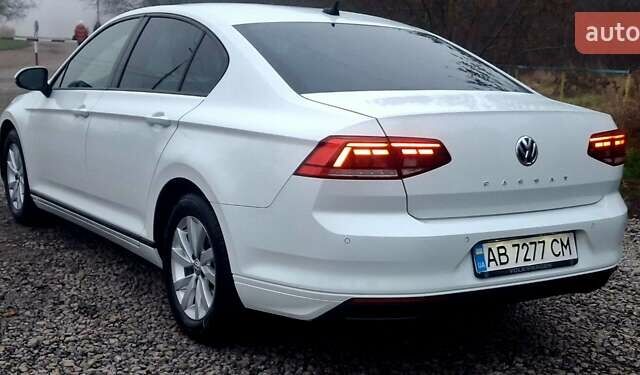 Белый Фольксваген Пассат, объемом двигателя 1.97 л и пробегом 248 тыс. км за 16700 $, фото 30 на Automoto.ua