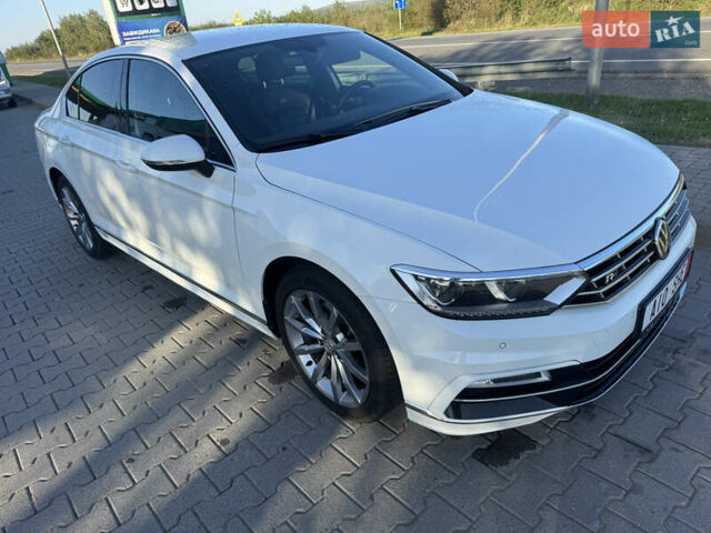 Белый Фольксваген Пассат, объемом двигателя 2 л и пробегом 187 тыс. км за 23500 $, фото 28 на Automoto.ua