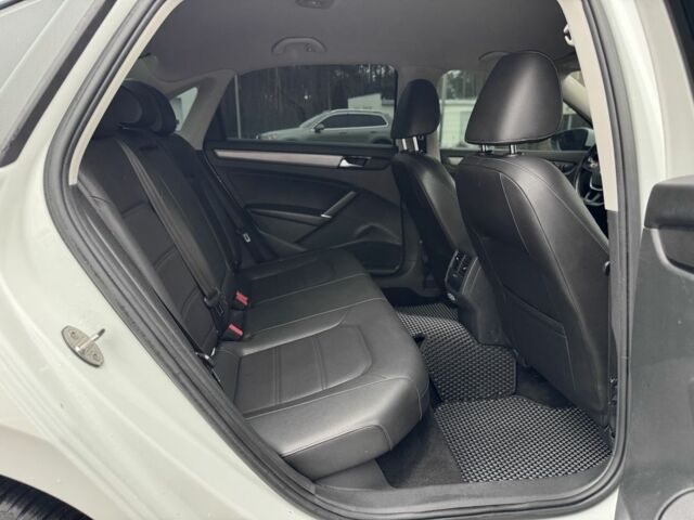 Білий Фольксваген Пассат, об'ємом двигуна 2 л та пробігом 144 тис. км за 16300 $, фото 22 на Automoto.ua