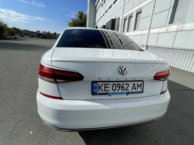 Белый Фольксваген Пассат, объемом двигателя 2 л и пробегом 68 тыс. км за 18500 $, фото 4 на Automoto.ua