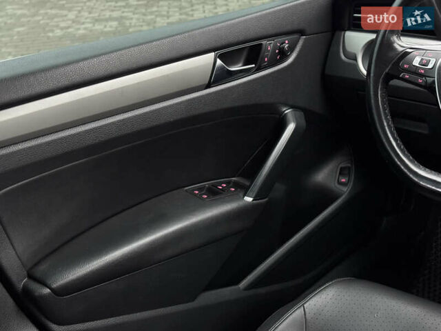 Белый Фольксваген Пассат, объемом двигателя 1.98 л и пробегом 144 тыс. км за 16300 $, фото 28 на Automoto.ua