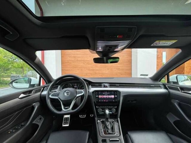 Белый Фольксваген Пассат, объемом двигателя 2 л и пробегом 99 тыс. км за 15200 $, фото 8 на Automoto.ua