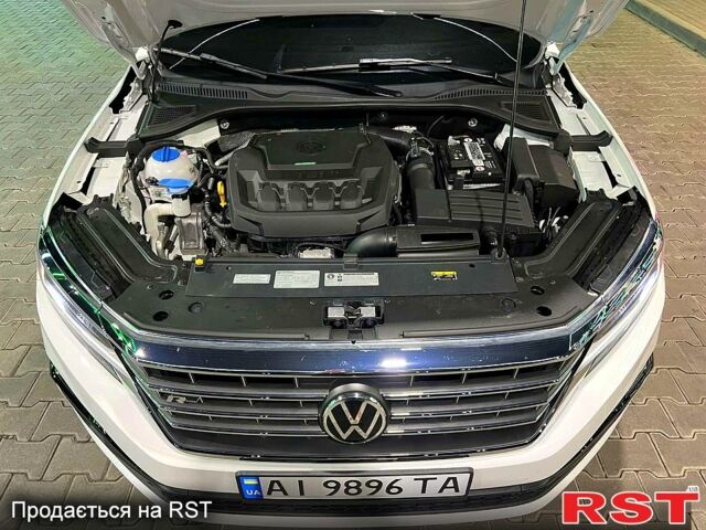 Белый Фольксваген Пассат, объемом двигателя 2 л и пробегом 60 тыс. км за 19400 $, фото 9 на Automoto.ua