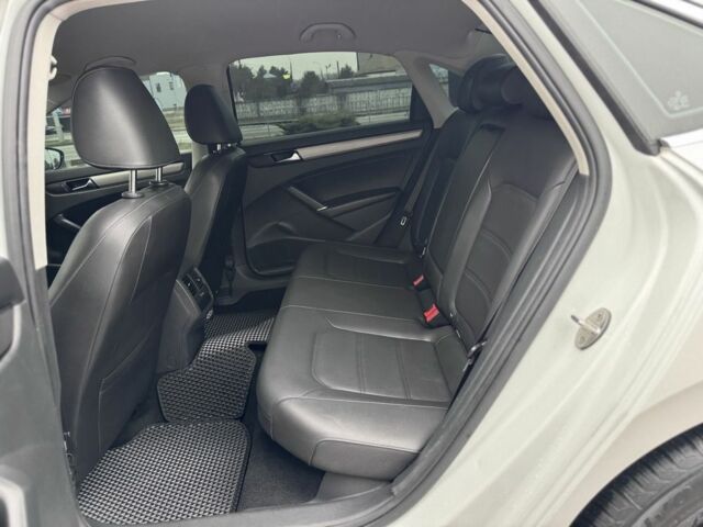 Білий Фольксваген Пассат, об'ємом двигуна 2 л та пробігом 144 тис. км за 16300 $, фото 20 на Automoto.ua