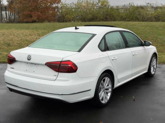 Білий Фольксваген Пассат, об'ємом двигуна 2 л та пробігом 36 тис. км за 2800 $, фото 5 на Automoto.ua