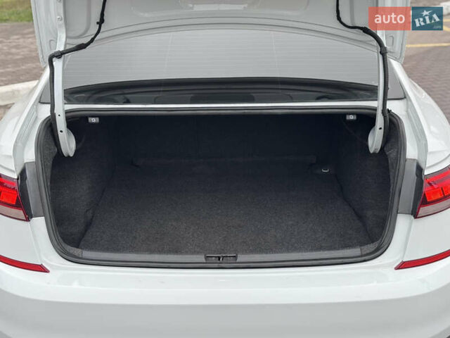 Белый Фольксваген Пассат, объемом двигателя 1.98 л и пробегом 144 тыс. км за 16300 $, фото 37 на Automoto.ua