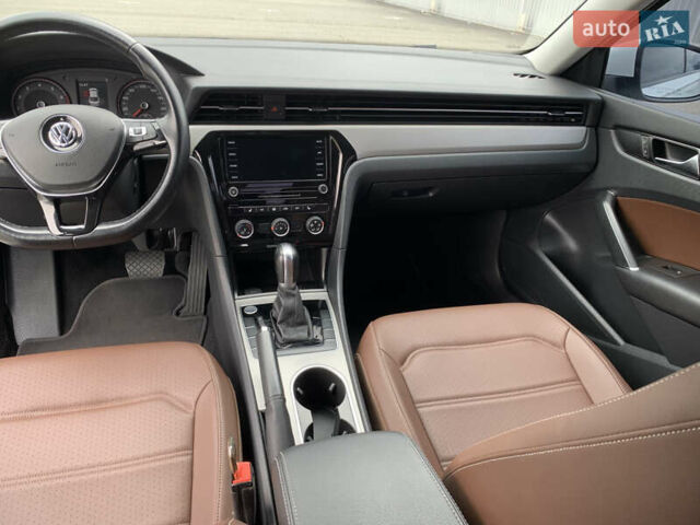 Белый Фольксваген Пассат, объемом двигателя 1.98 л и пробегом 83 тыс. км за 17600 $, фото 12 на Automoto.ua