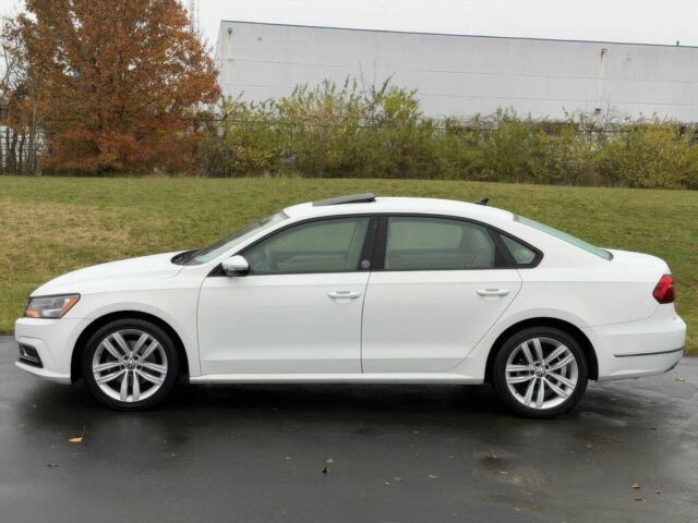 Білий Фольксваген Пассат, об'ємом двигуна 2 л та пробігом 36 тис. км за 2800 $, фото 2 на Automoto.ua