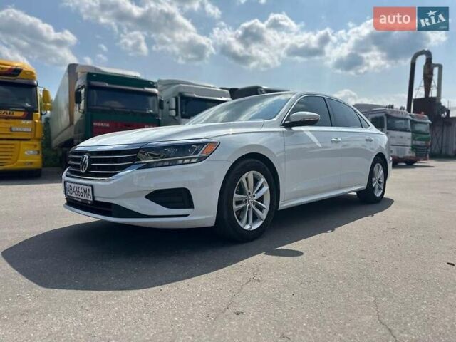 Белый Фольксваген Пассат, объемом двигателя 2 л и пробегом 174 тыс. км за 18500 $, фото 1 на Automoto.ua