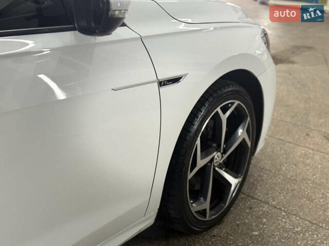 Білий Фольксваген Пассат, об'ємом двигуна 1.98 л та пробігом 126 тис. км за 19900 $, фото 1 на Automoto.ua