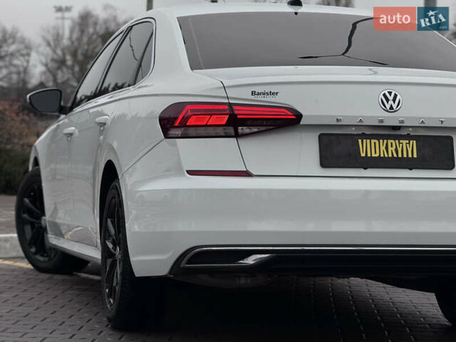 Белый Фольксваген Пассат, объемом двигателя 1.98 л и пробегом 144 тыс. км за 16300 $, фото 15 на Automoto.ua