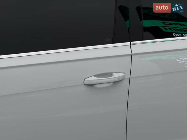 Белый Фольксваген Пассат, объемом двигателя 1.98 л и пробегом 144 тыс. км за 16300 $, фото 13 на Automoto.ua