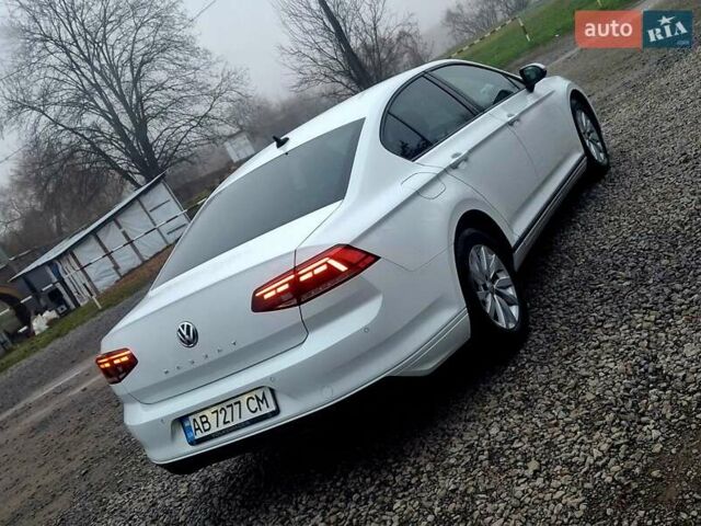 Белый Фольксваген Пассат, объемом двигателя 1.97 л и пробегом 248 тыс. км за 16700 $, фото 26 на Automoto.ua