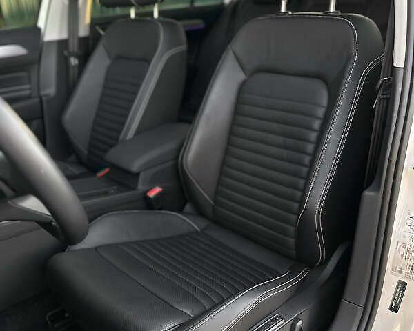 Белый Фольксваген Пассат, объемом двигателя 2 л и пробегом 54 тыс. км за 32000 $, фото 7 на Automoto.ua