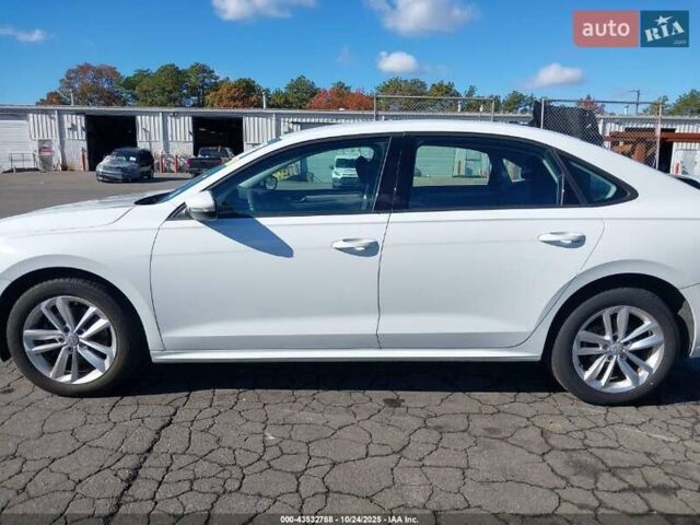Белый Фольксваген Пассат, объемом двигателя 2 л и пробегом 42 тыс. км за 11355 $, фото 7 на Automoto.ua
