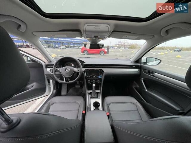 Белый Фольксваген Пассат, объемом двигателя 1.98 л и пробегом 82 тыс. км за 21000 $, фото 12 на Automoto.ua