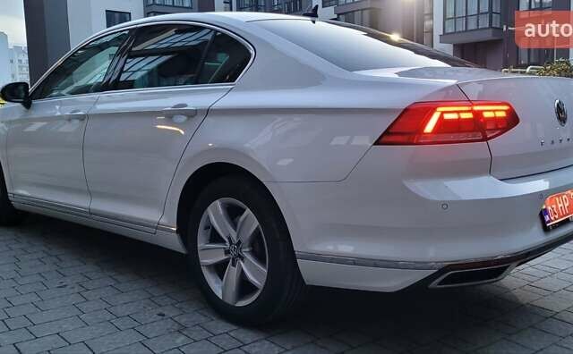 Білий Фольксваген Пассат, об'ємом двигуна 1.97 л та пробігом 202 тис. км за 23500 $, фото 44 на Automoto.ua