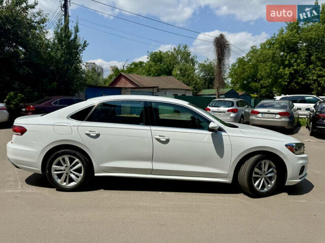 Білий Фольксваген Пассат, об'ємом двигуна 2 л та пробігом 152 тис. км за 18300 $, фото 8 на Automoto.ua