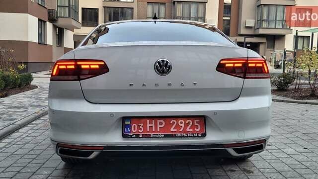 Білий Фольксваген Пассат, об'ємом двигуна 1.97 л та пробігом 202 тис. км за 23500 $, фото 19 на Automoto.ua