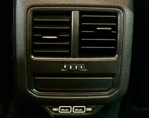 Білий Фольксваген Пассат, об'ємом двигуна 1.98 л та пробігом 72 тис. км за 21000 $, фото 34 на Automoto.ua