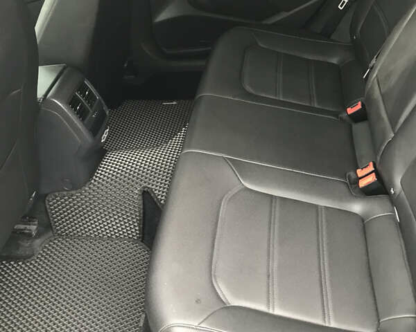 Белый Фольксваген Пассат, объемом двигателя 2 л и пробегом 102 тыс. км за 20000 $, фото 10 на Automoto.ua