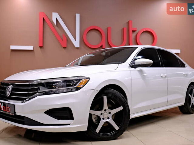 Білий Фольксваген Пассат, об'ємом двигуна 2 л та пробігом 165 тис. км за 16900 $, фото 9 на Automoto.ua