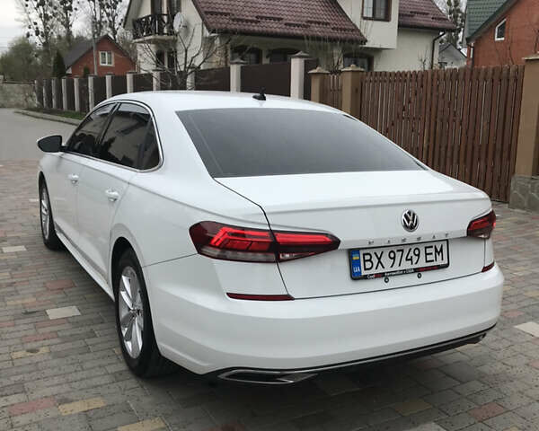 Белый Фольксваген Пассат, объемом двигателя 2 л и пробегом 102 тыс. км за 20000 $, фото 3 на Automoto.ua