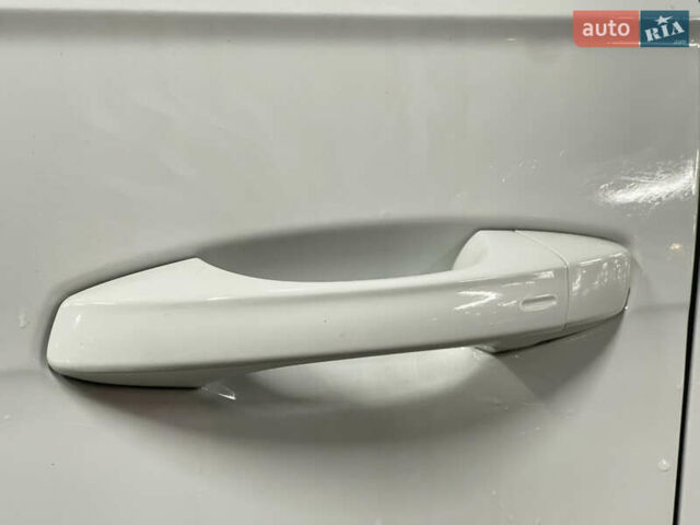 Білий Фольксваген Пассат, об'ємом двигуна 1.98 л та пробігом 72 тис. км за 21000 $, фото 3 на Automoto.ua