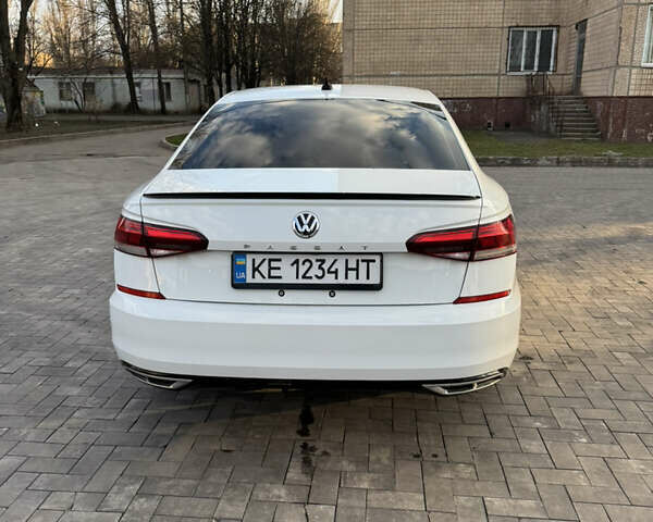 Белый Фольксваген Пассат, объемом двигателя 2 л и пробегом 91 тыс. км за 21000 $, фото 4 на Automoto.ua