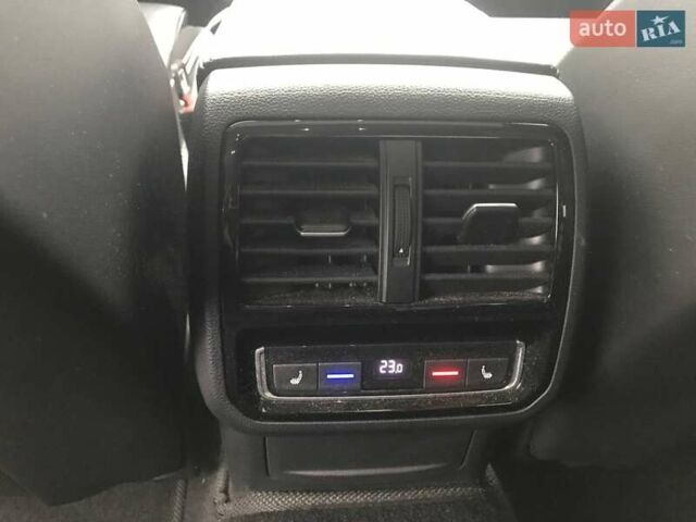 Белый Фольксваген Пассат, объемом двигателя 2 л и пробегом 55 тыс. км за 30990 $, фото 9 на Automoto.ua