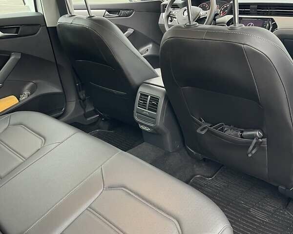 Белый Фольксваген Пассат, объемом двигателя 1.98 л и пробегом 82 тыс. км за 21000 $, фото 3 на Automoto.ua