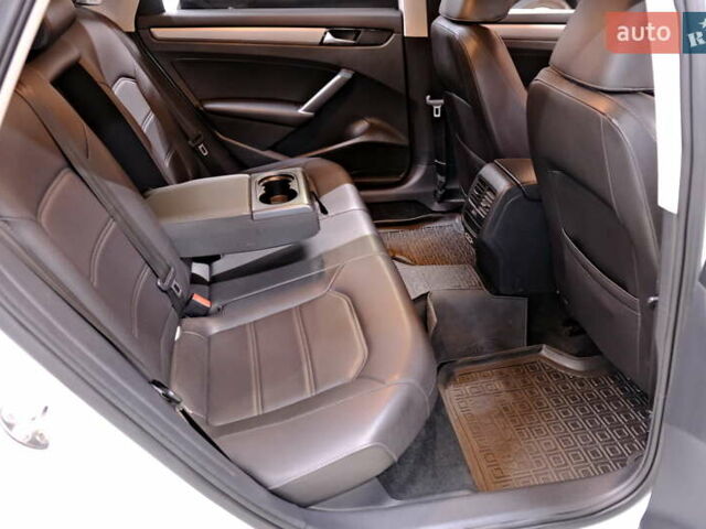 Білий Фольксваген Пассат, об'ємом двигуна 2 л та пробігом 165 тис. км за 16900 $, фото 36 на Automoto.ua