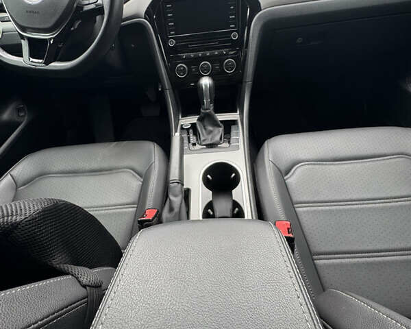 Белый Фольксваген Пассат, объемом двигателя 2 л и пробегом 51 тыс. км за 20500 $, фото 13 на Automoto.ua