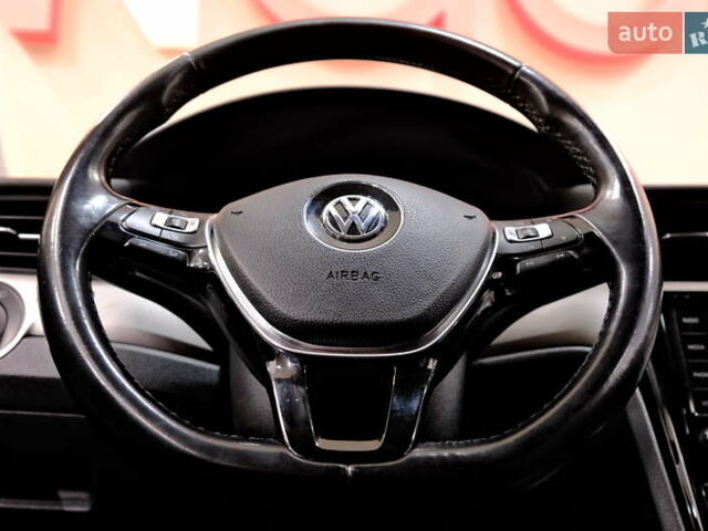 Білий Фольксваген Пассат, об'ємом двигуна 2 л та пробігом 165 тис. км за 16900 $, фото 44 на Automoto.ua